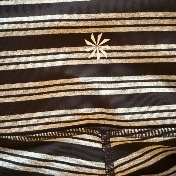Athleta striped‎ workout leggings Sz Small - Picture 4 of 5